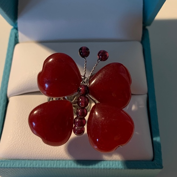 Ring - Picture 2 of 3